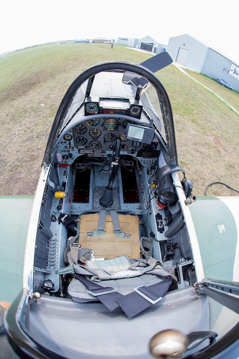 Як-52 кокпит