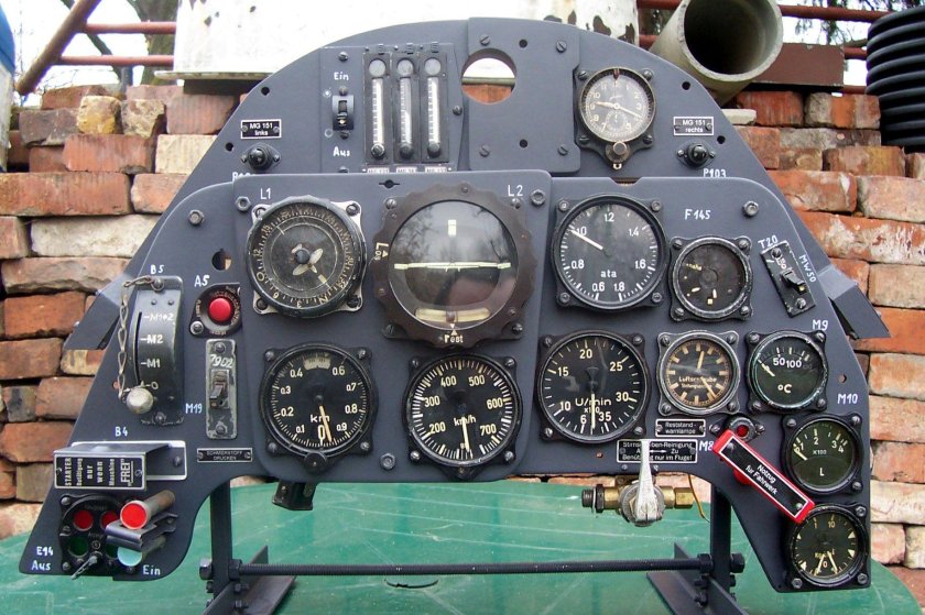 Панель управления Мессершмитт 109