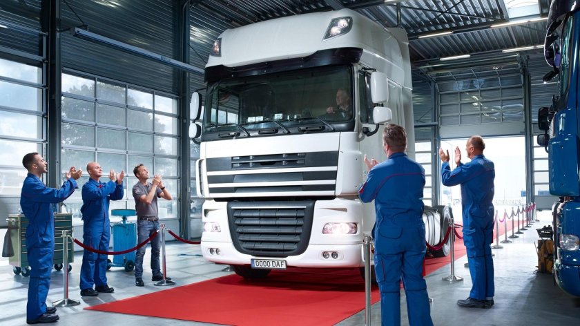 Завод Даф в Голландии