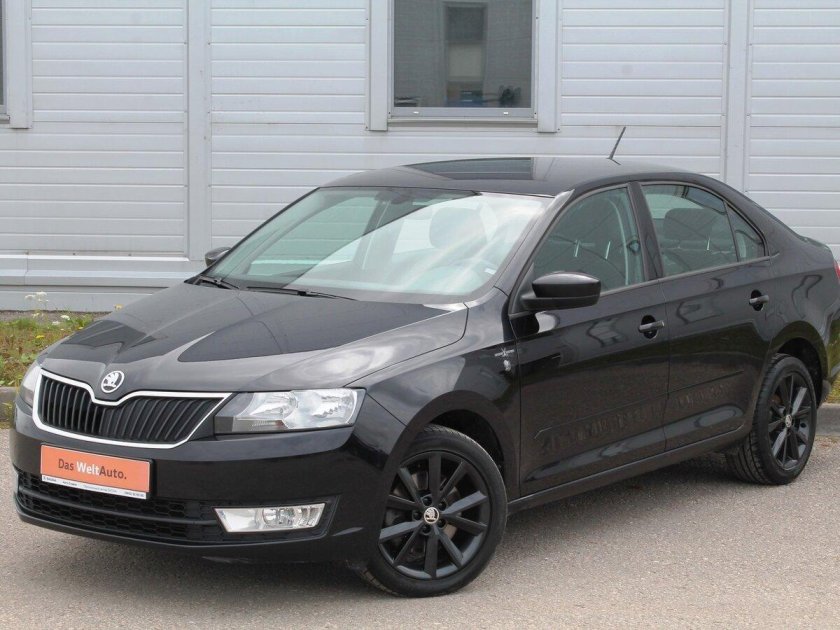 Шкода Рапид 2016 черная