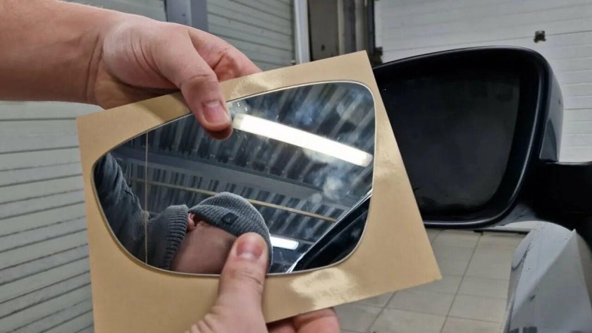 Клей для зеркала бокового вида автомобиля