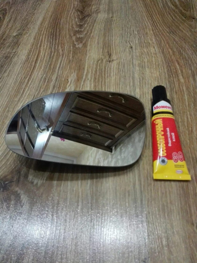 Зеркальный элемент Фольксваген гольф драйв 2