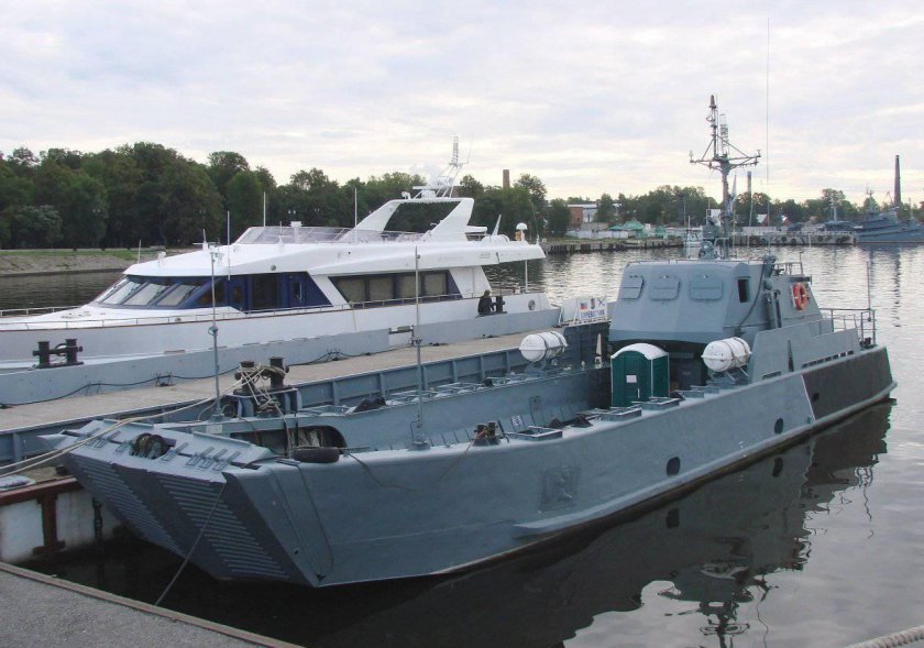 Десантный катер 11770