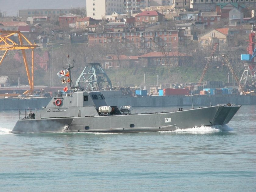 Десантный катер д-156