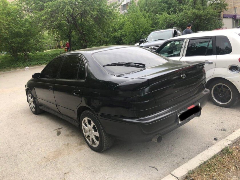 Тойота корона SF 1993