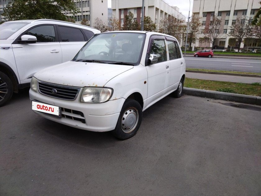 Daihatsu mira 1998