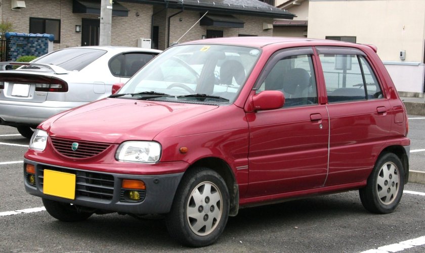 Daihatsu Mira l500