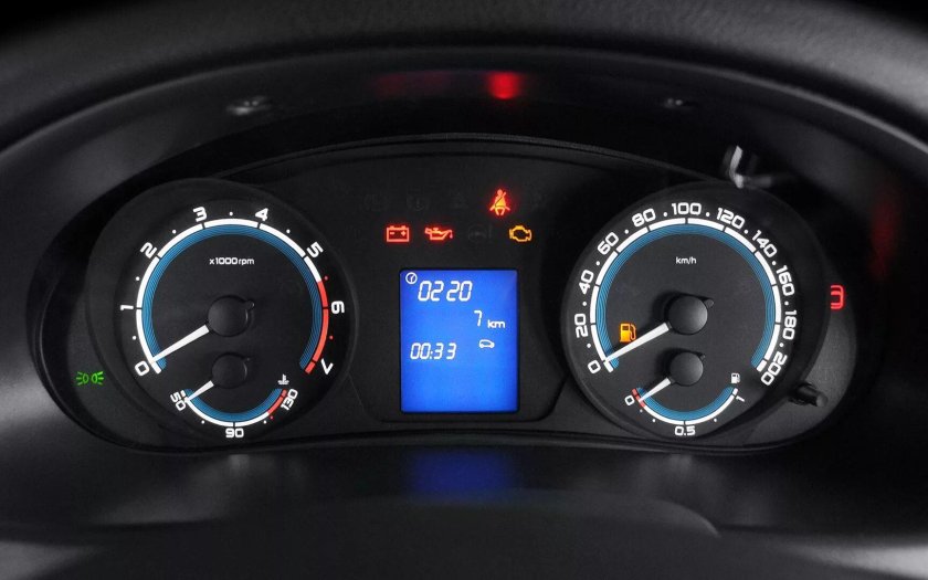 Панель приборов ВАЗ Приора 2