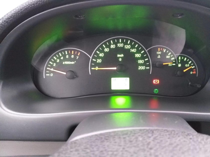 Приборка Приора 1