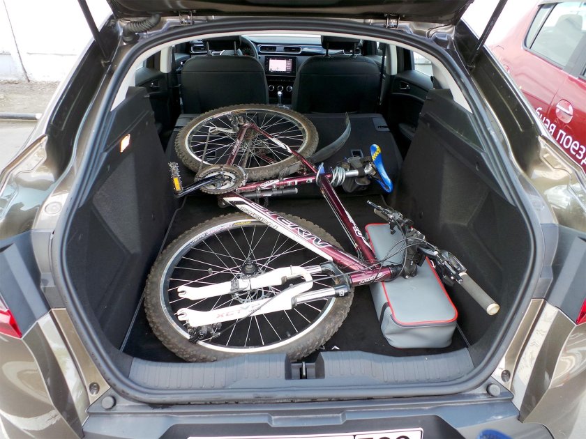 Renault Arkana багажник