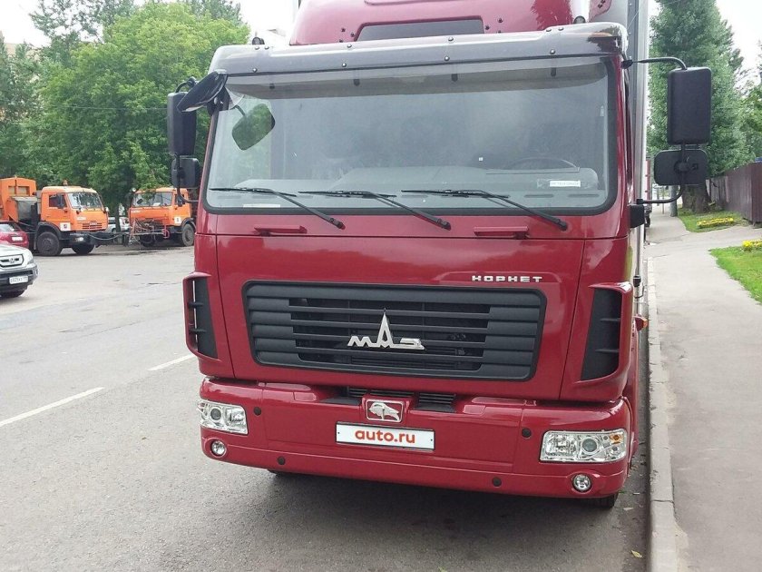 Маз 5440 2011 года