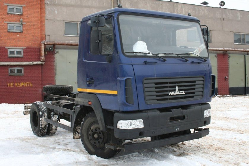 Шасси МАЗ-4381