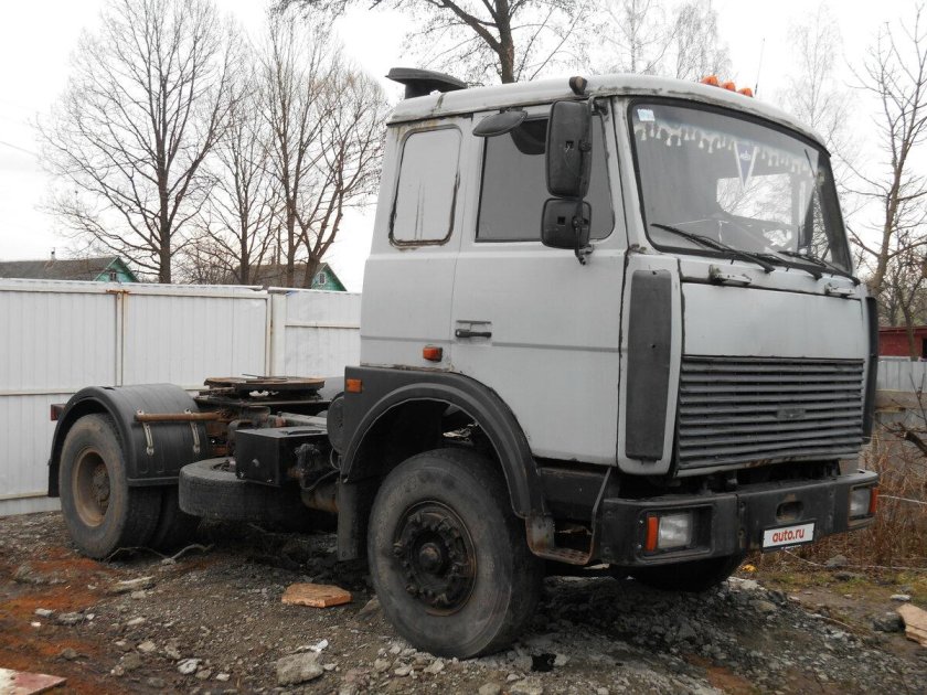 МАЗ 54323-032