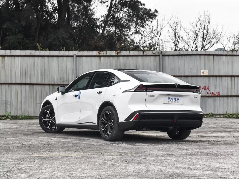 Changan deepal sl 03