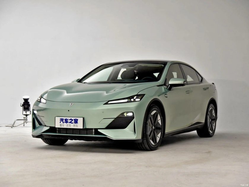 Changan Shenlan sl03