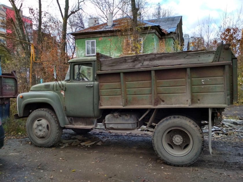 ЗИЛ-ММЗ-4502 самосвал