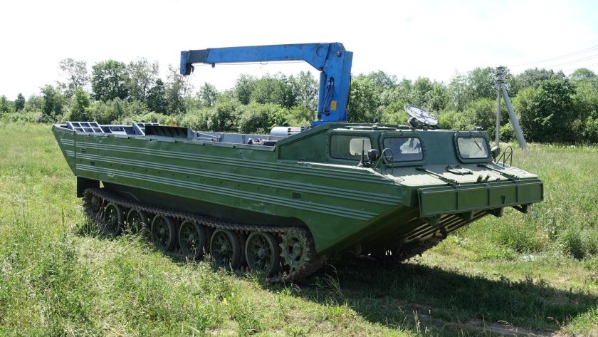 Гусеничный плавающий Транспортер ПТС-2