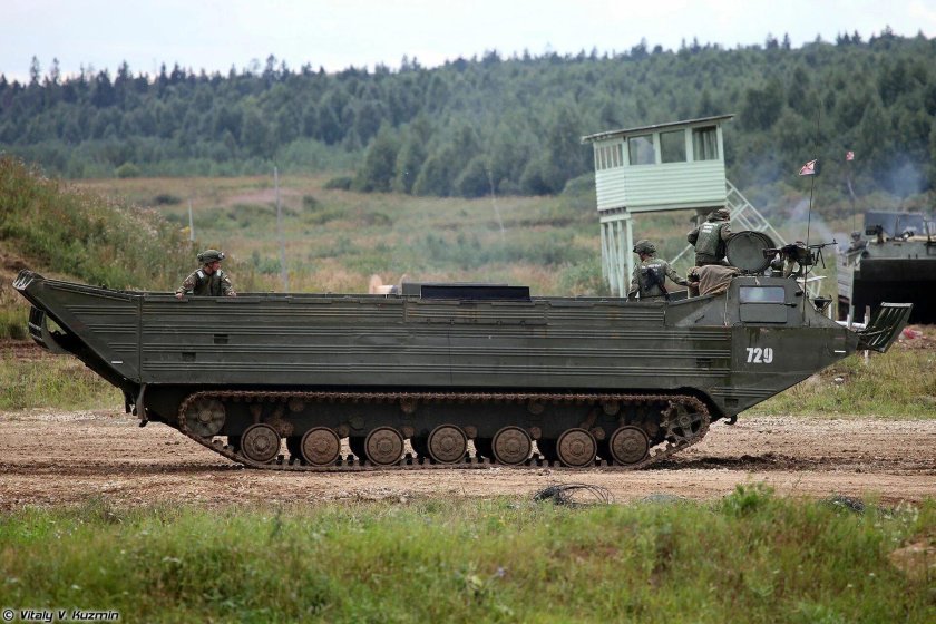 ПТС-2м плавающий Транспортер