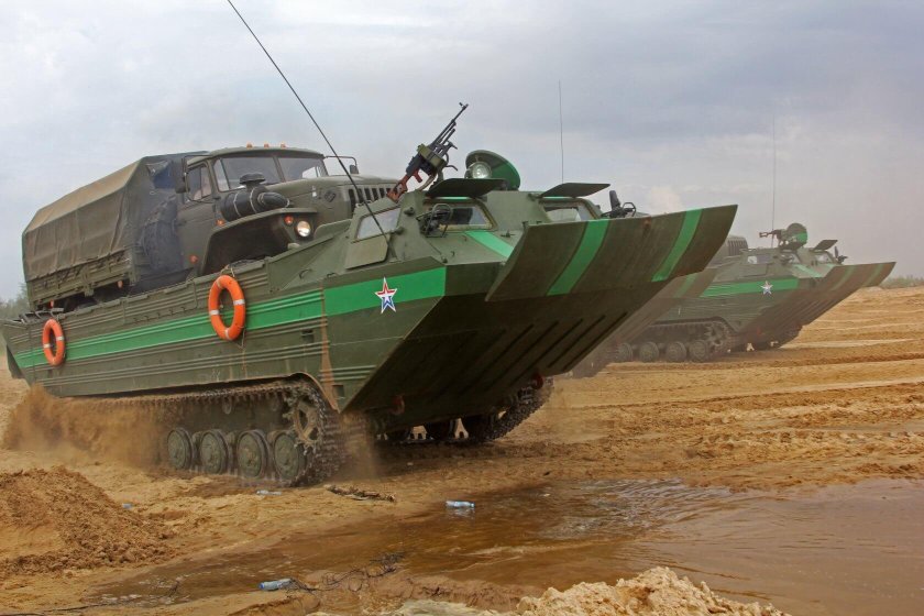 Плавающий Транспортер ПТС