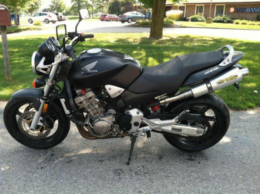 Honda cb900f Hornet