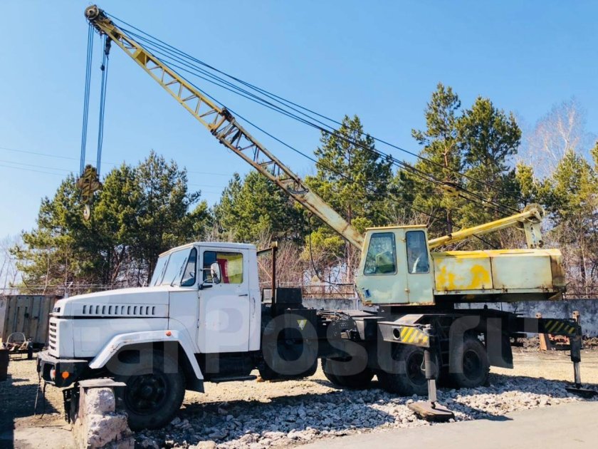 Автокран КРАЗ 257