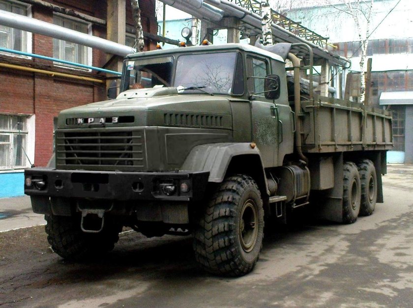 КРАЗ 255 военный
