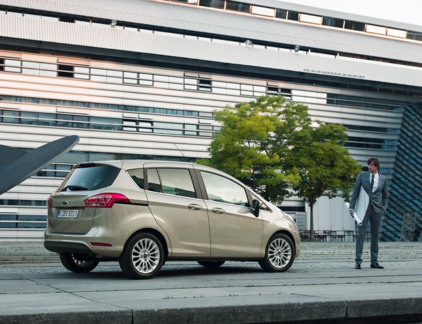 Ford b Max 2020