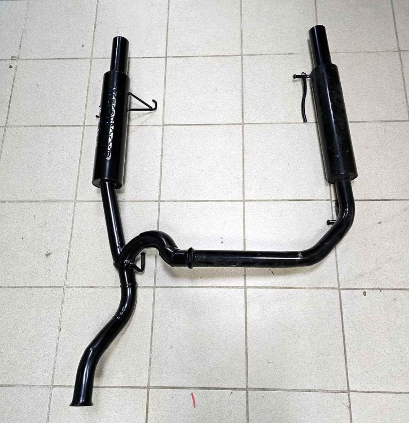 Раздвоенный выхлоп на ваз 2112 стингер