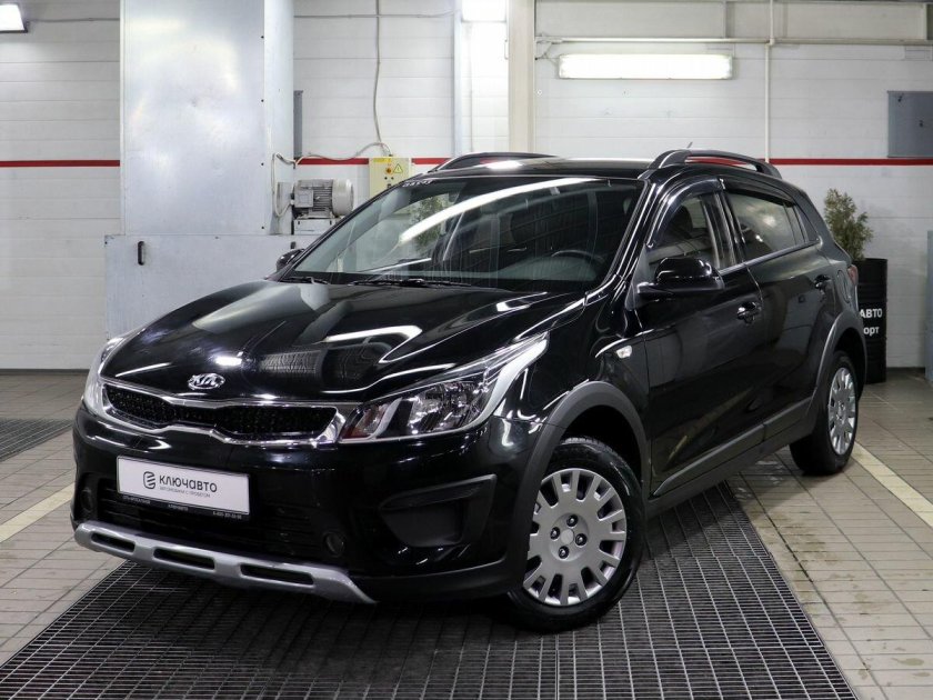Киа Рио х-лайн 2019 черный