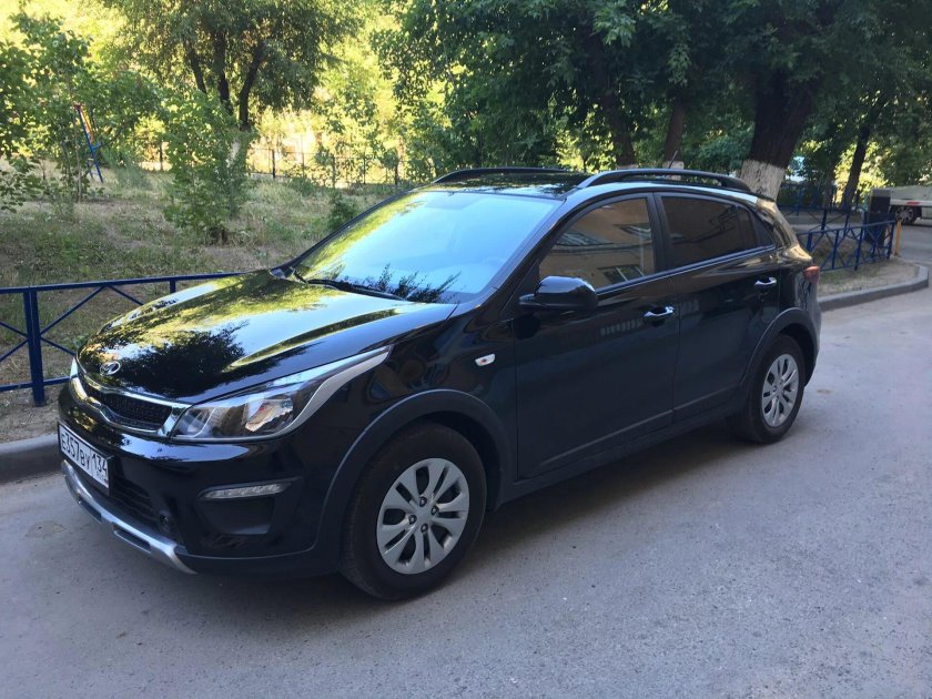 Kia Rio x черная