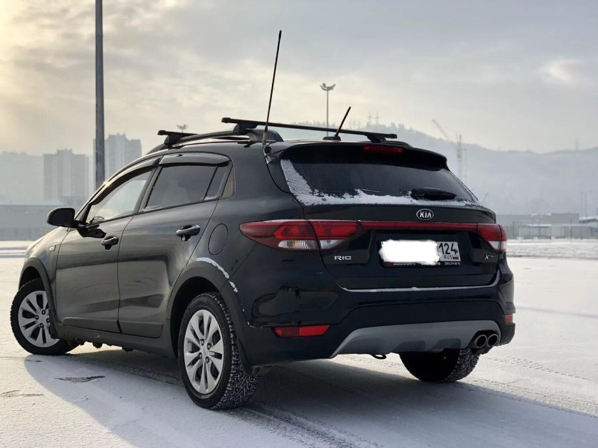 Kia Rio x-line 2021 черный
