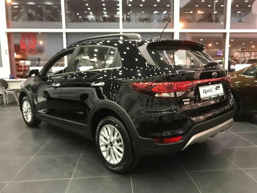 Kia Rio x-line 2021 черный