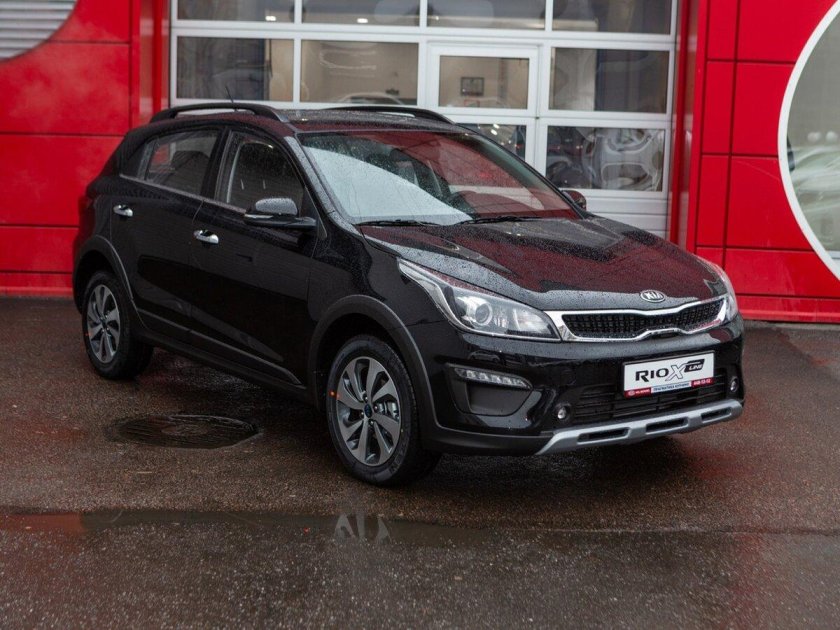 Kia Rio x-line 2021 черный