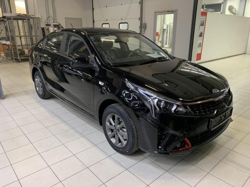 Kia Rio 2022 черная
