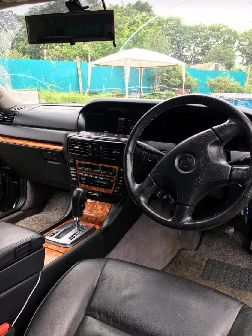 Nissan Gloria y34 салон