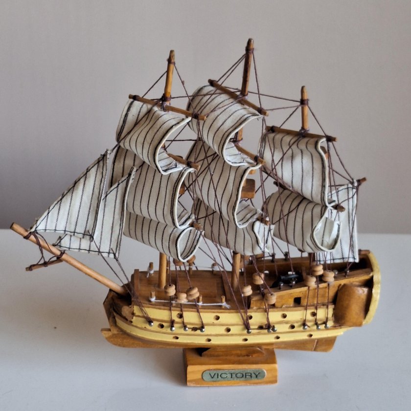 Деревянные корабли