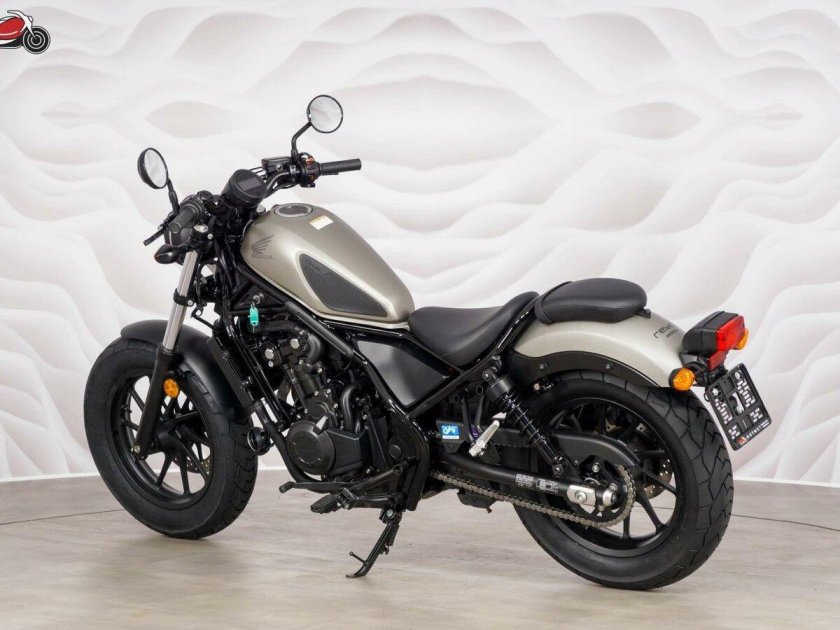 Honda rebel 500