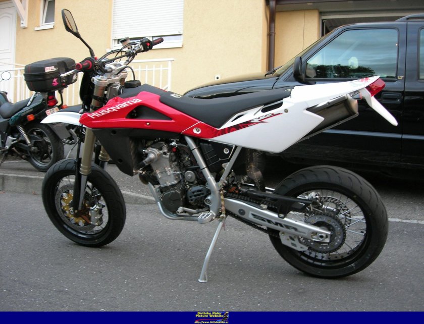 Хускварна мотоциклы мотард