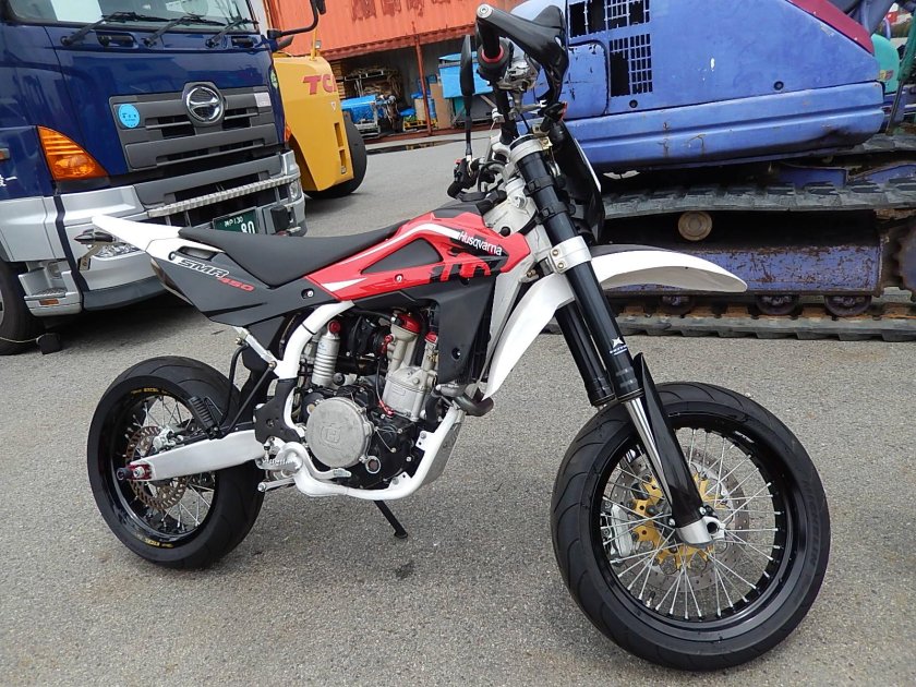 Хускварна 450 мотоцикл