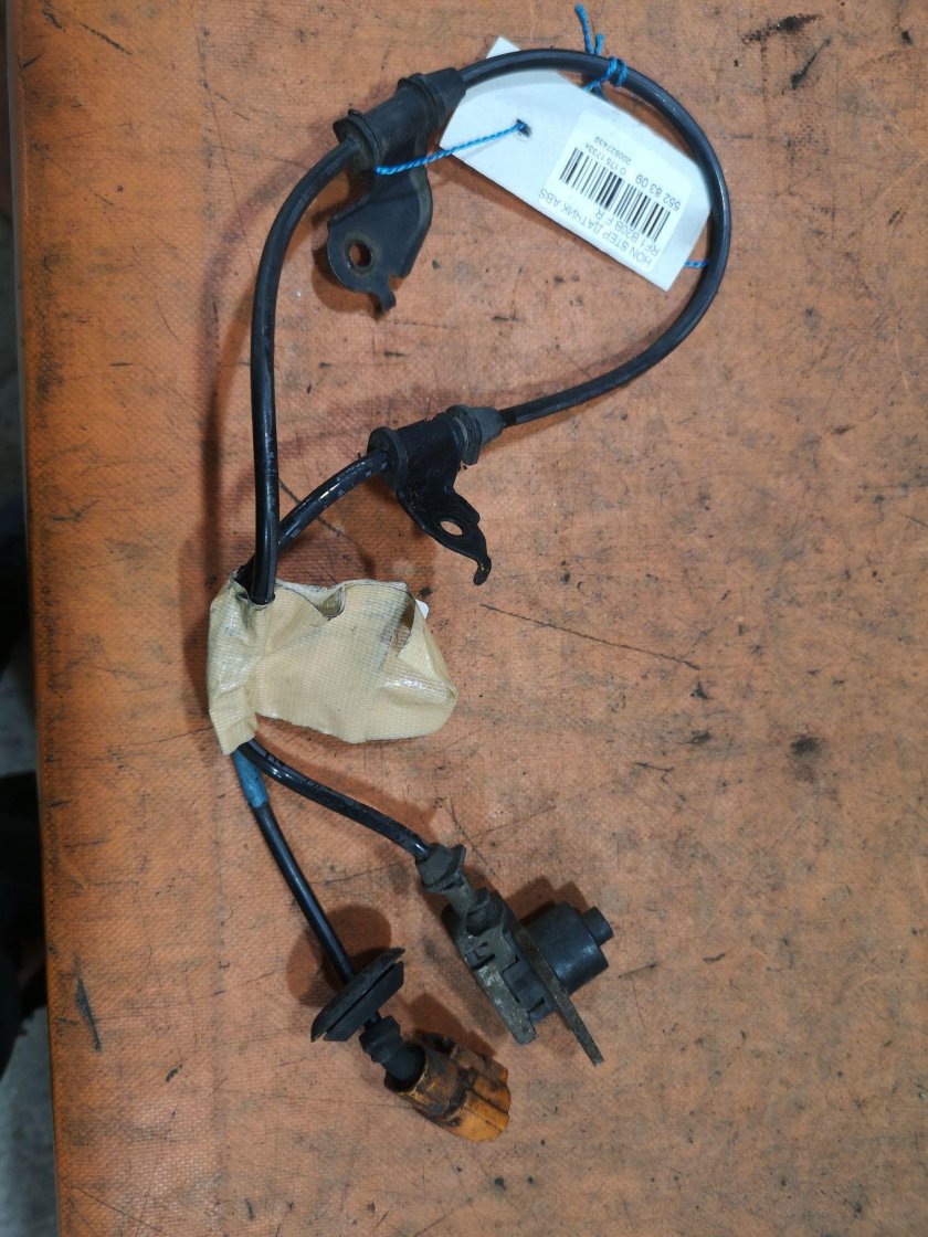 Датчик скорости на Honda Stepwgn rf1
