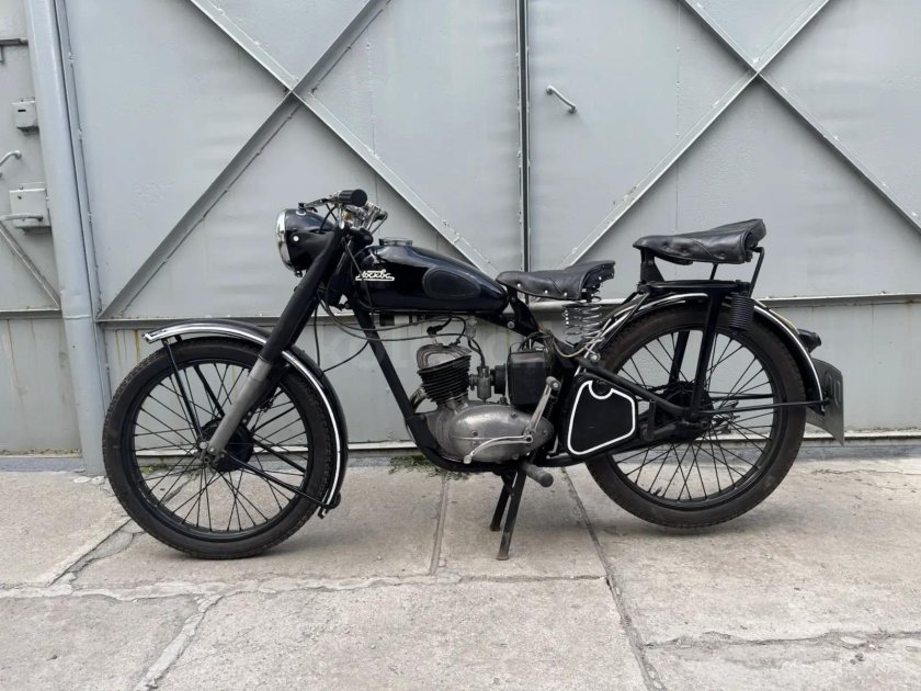 Мотоцикл м 1