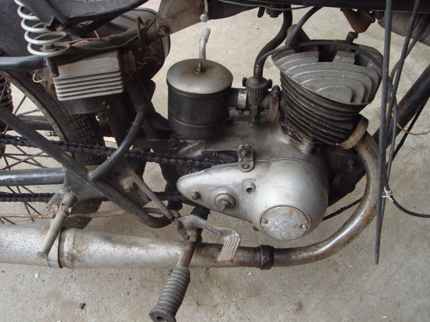 М-103 мотоцикл