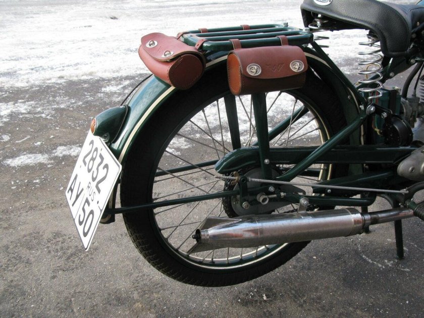 Мотоцикл киевлянин к1б