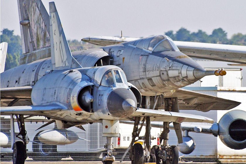 Дассо Мираж 4