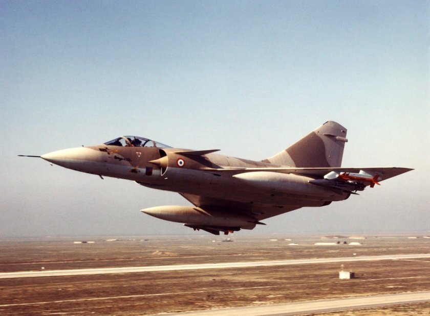 Самолёт мираж 2000