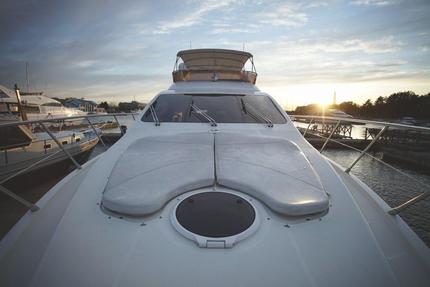 Azimut 55
