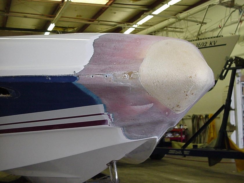 Защита киля для стеклопластиковых лодок