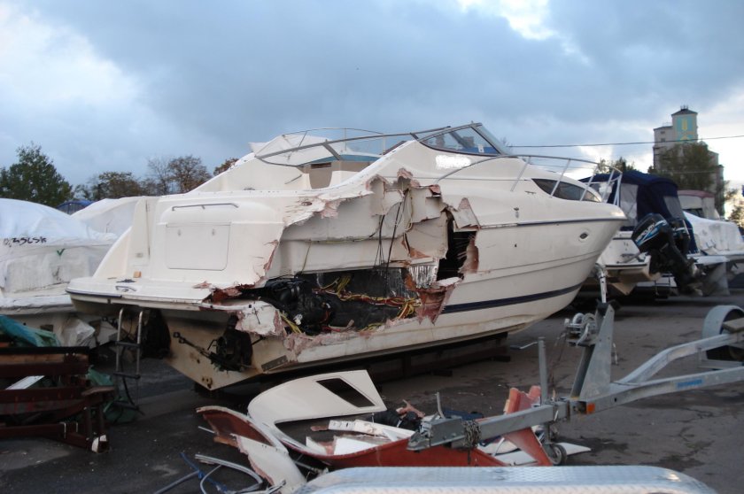 Корпус катера