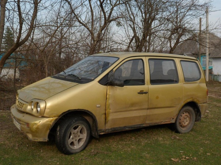 Лада минивэн Надежда 2000