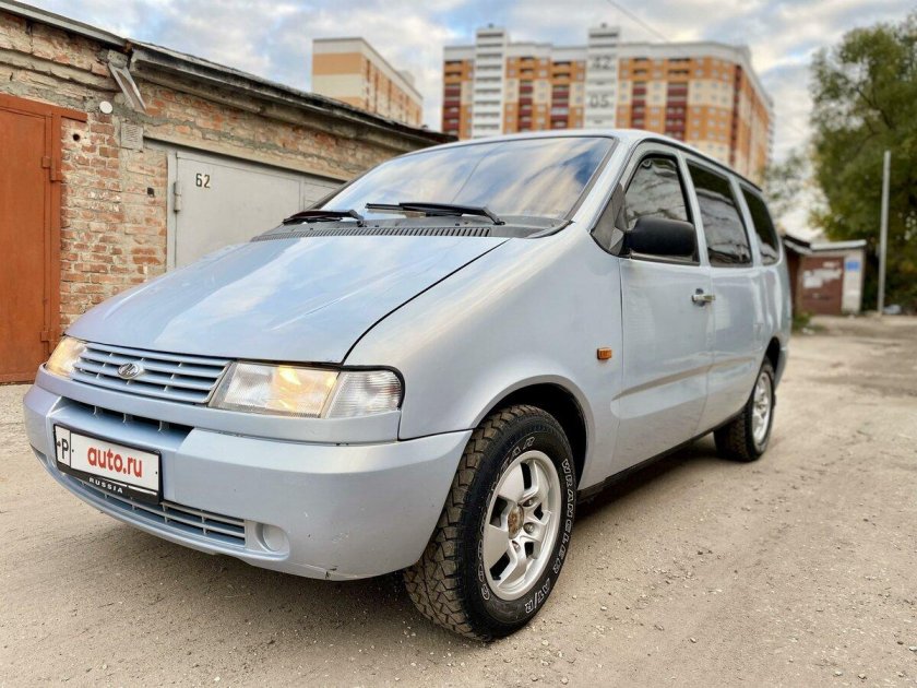 Ваз (lada) 2120 надежда 1.8 mt